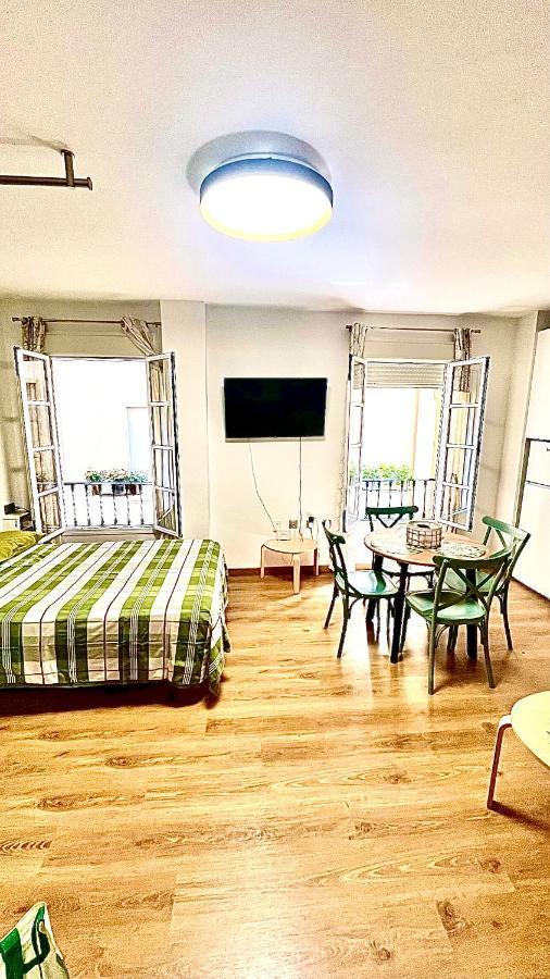 Anas Apartment Centro Historico มาลากา ภายนอก รูปภาพ